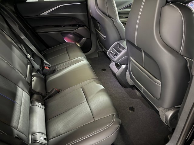 2026 Cadillac LYRIQ Sport Image 16 of 49