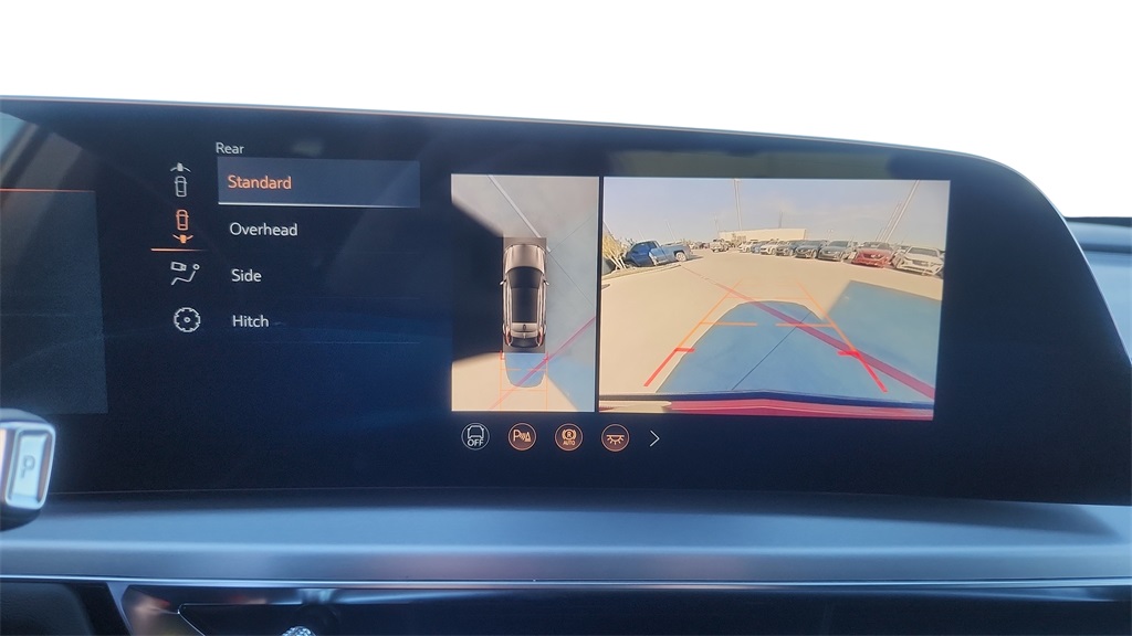 2026 Cadillac LYRIQ Sport Image 19 of 31