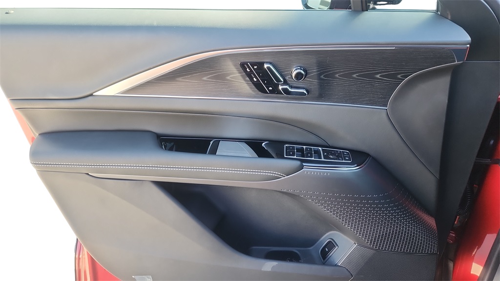 2026 Cadillac LYRIQ Sport Image 22 of 31