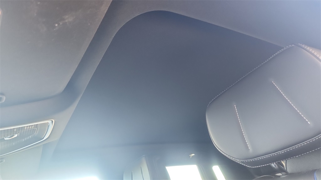 2026 Cadillac LYRIQ Sport Image 29 of 31