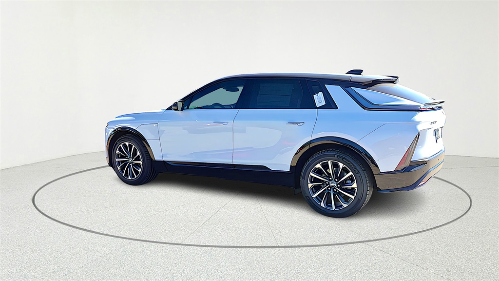 2026 Cadillac LYRIQ Sport Image 6 of 30