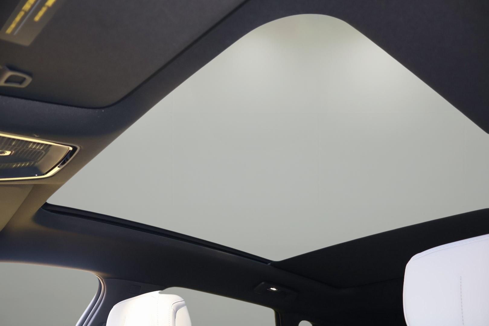 2026 Cadillac LYRIQ Sport Image 30 of 31