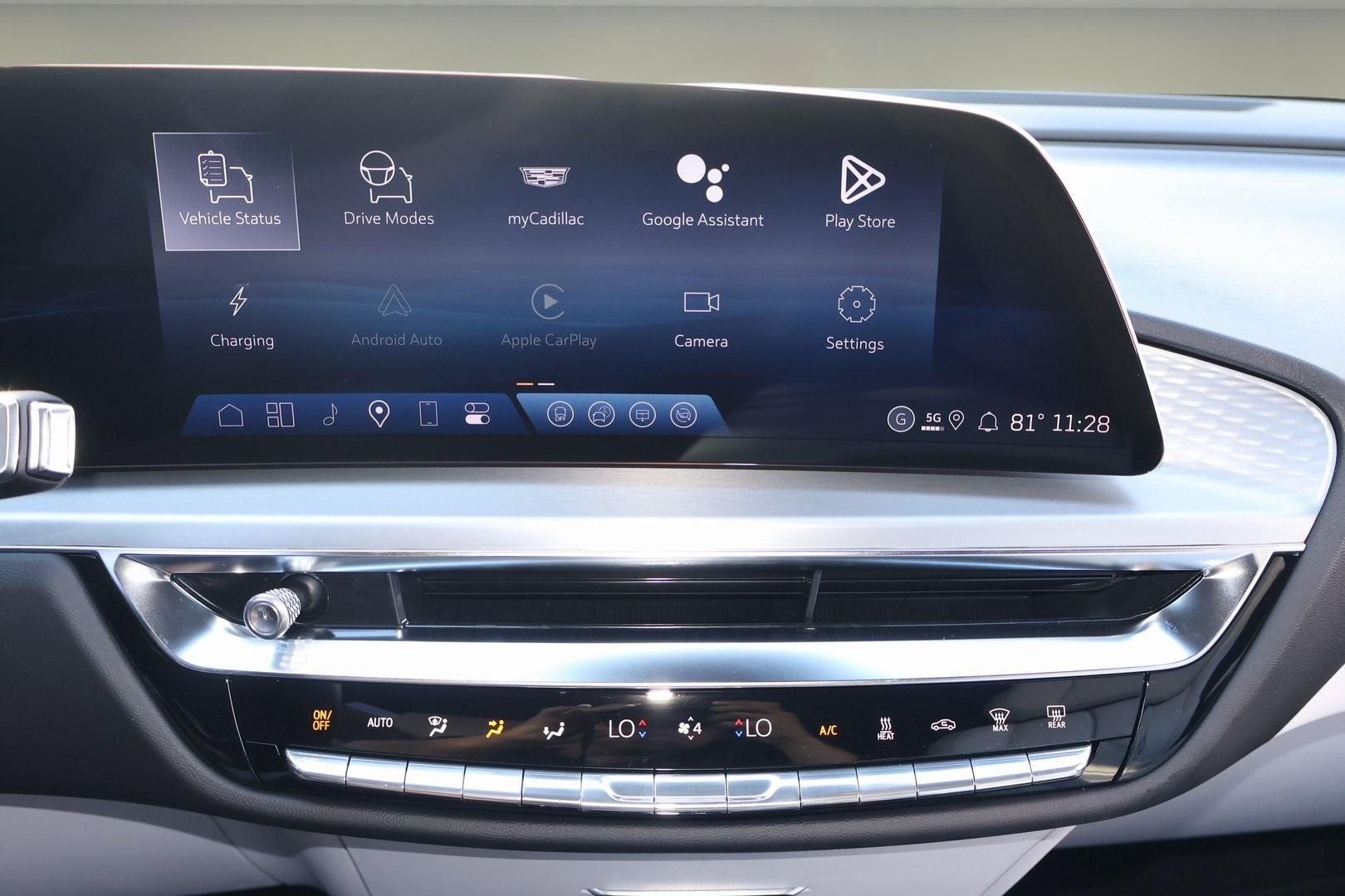 2026 Cadillac LYRIQ Sport Image 19 of 31