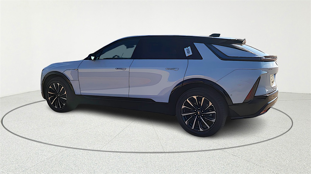 2026 Cadillac LYRIQ Sport Image 6 of 38