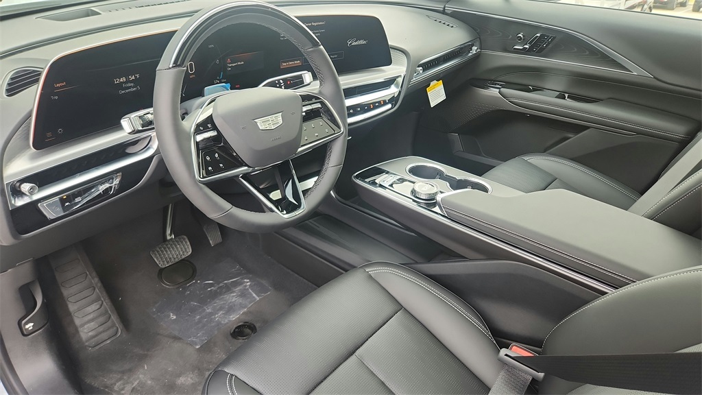 2026 Cadillac LYRIQ Sport Image 16 of 38