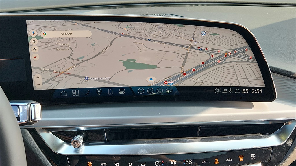 2026 Cadillac LYRIQ Sport Image 19 of 38