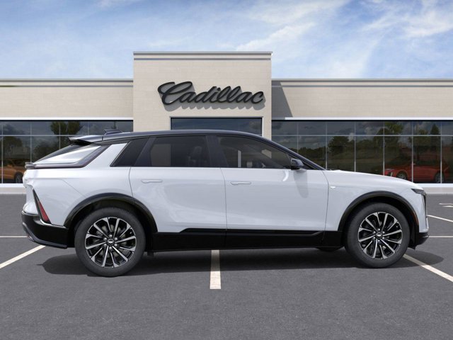 2026 Cadillac LYRIQ Sport Image 11 of 24