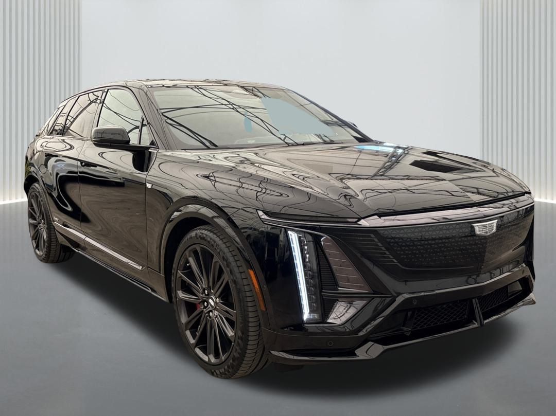 2026 Cadillac LYRIQ LYRIQ-V Premium Image 3 of 35