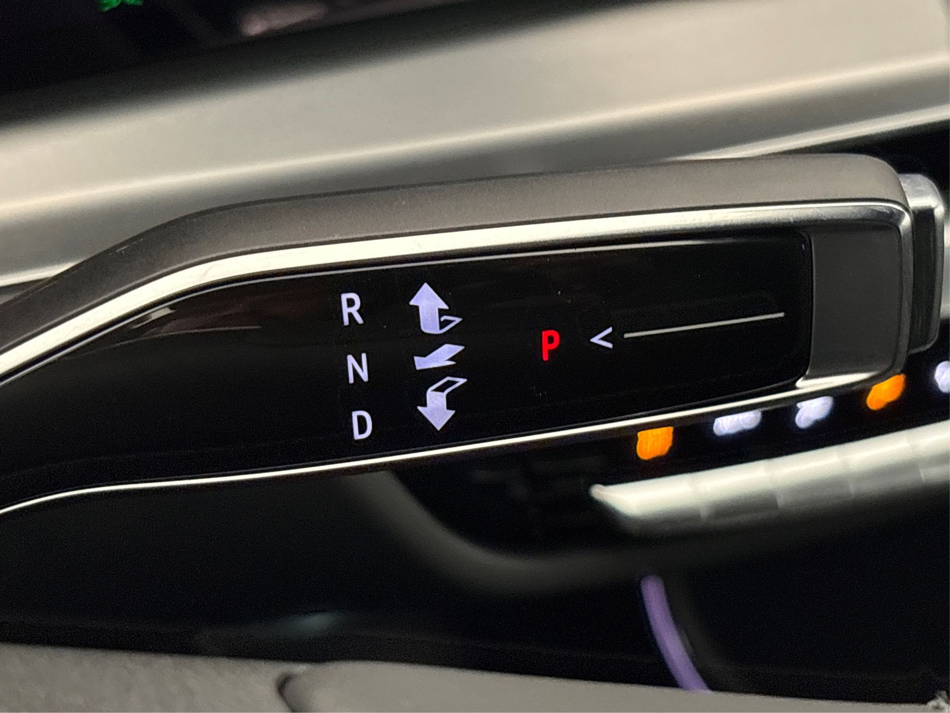 2026 Cadillac LYRIQ LYRIQ-V Premium Image 18 of 35