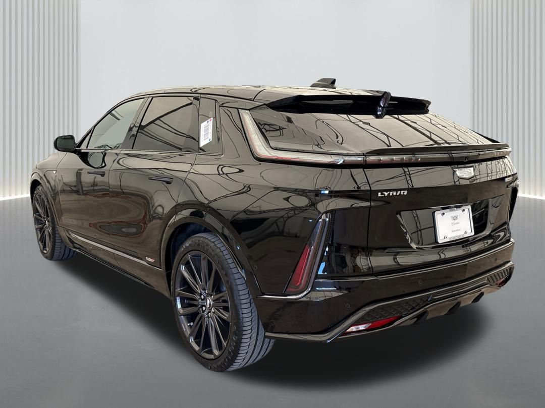 2026 Cadillac LYRIQ LYRIQ-V Premium Image 6 of 35