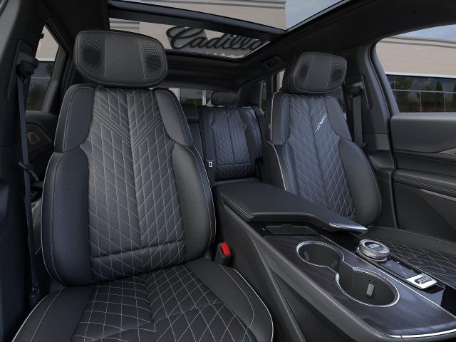Vehicle image 16 of 24