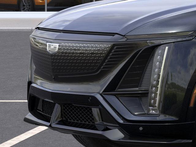 Vehicle image 13 of 24