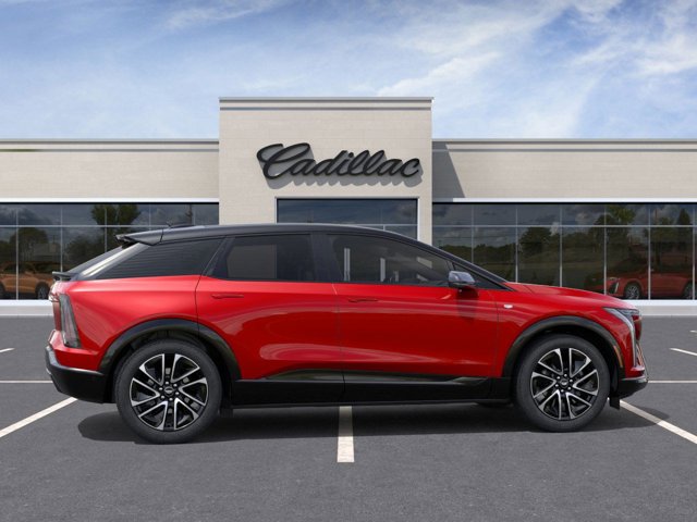 2026 Cadillac OPTIQ Sport Image 6 of 24