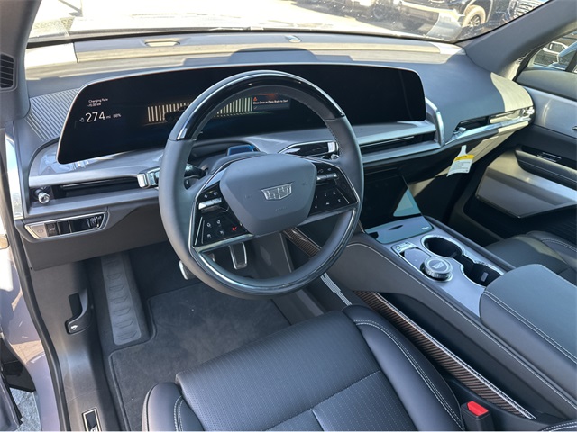 2026 Cadillac VISTIQ Luxury Image 14 of 36