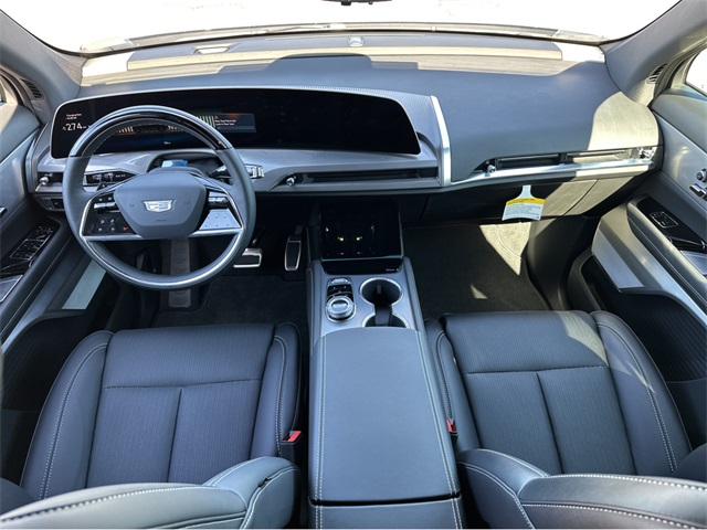 2026 Cadillac VISTIQ Luxury Image 13 of 36