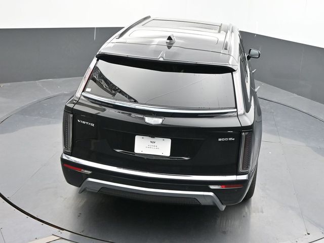 Vehicle image 30 of 69