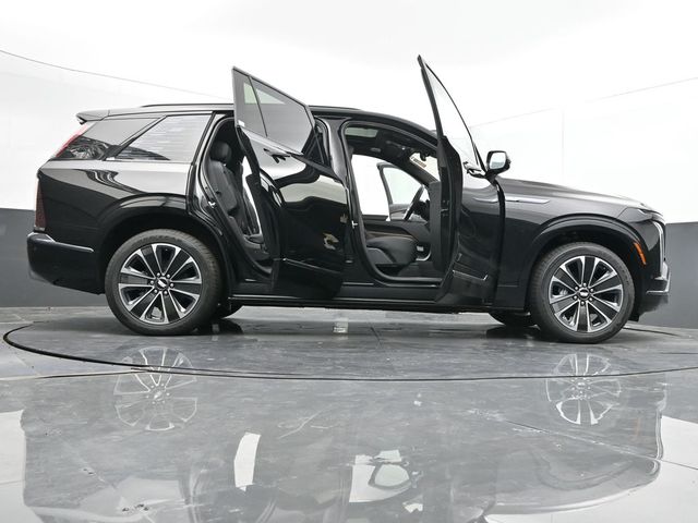 Vehicle image 22 of 69