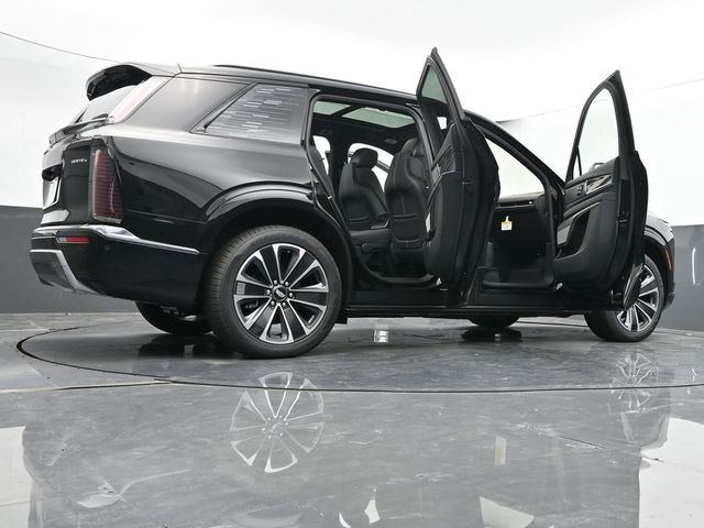Vehicle image 35 of 69