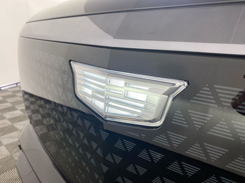 2026 Cadillac VISTIQ Sport Image 22 of 34