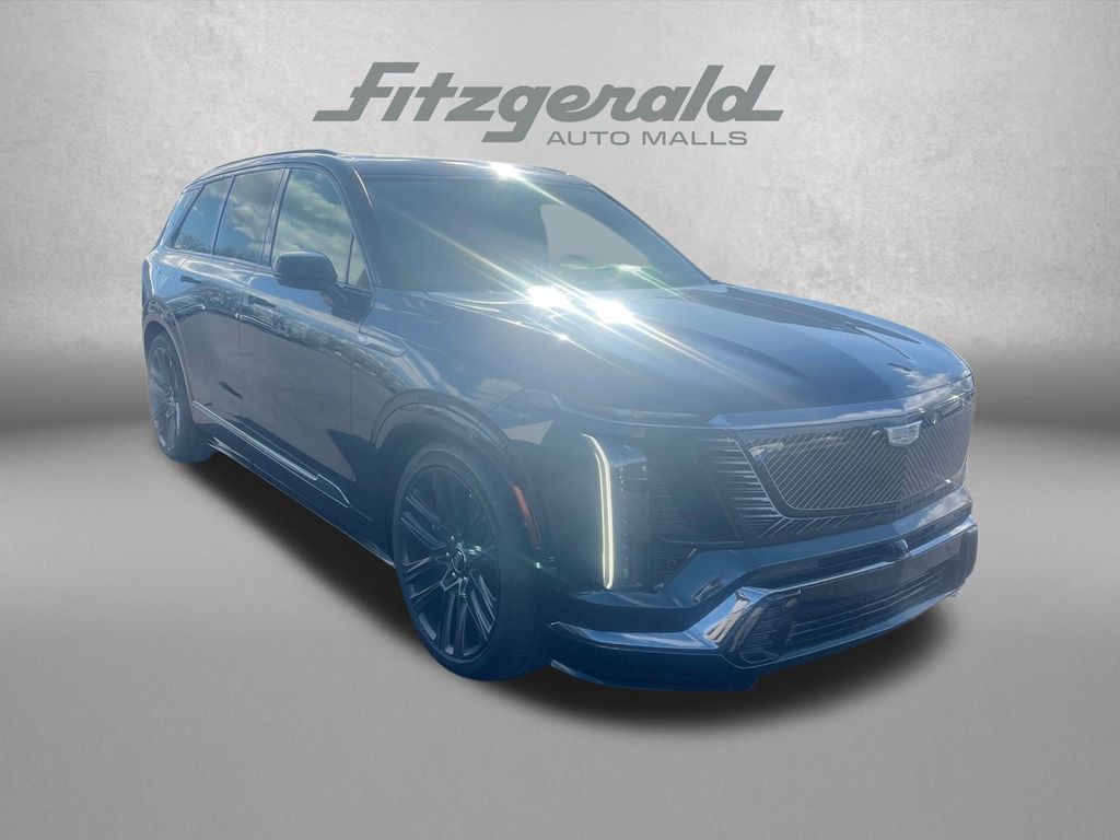 2026 Cadillac VISTIQ Platinum Image 3 of 31