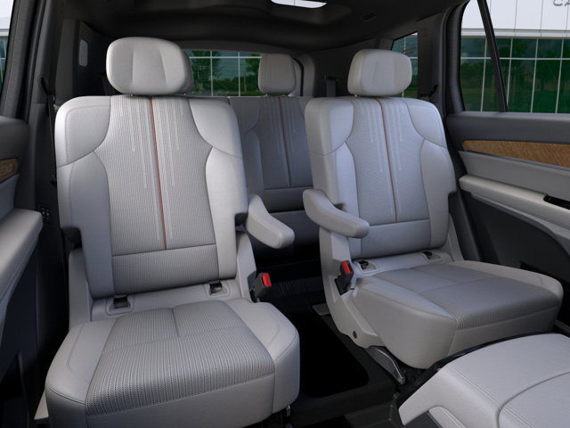 Vehicle image 11 of 24