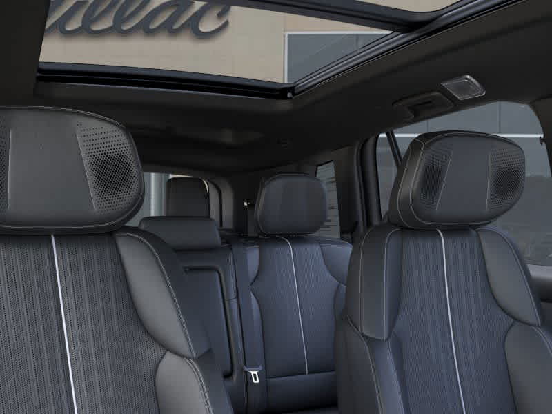 2026 Cadillac VISTIQ Luxury Image 11 of 24