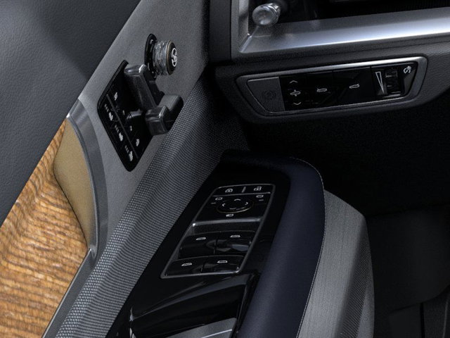 2026 Cadillac VISTIQ Premium Luxury Image 18 of 24