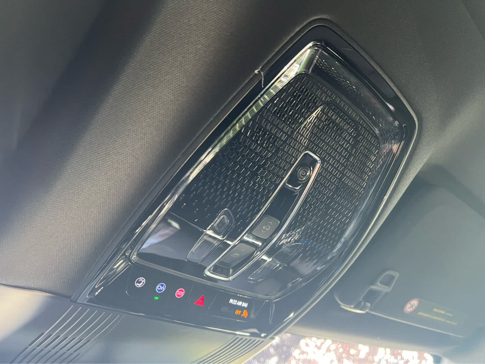 2026 Cadillac VISTIQ Sport Image 25 of 32