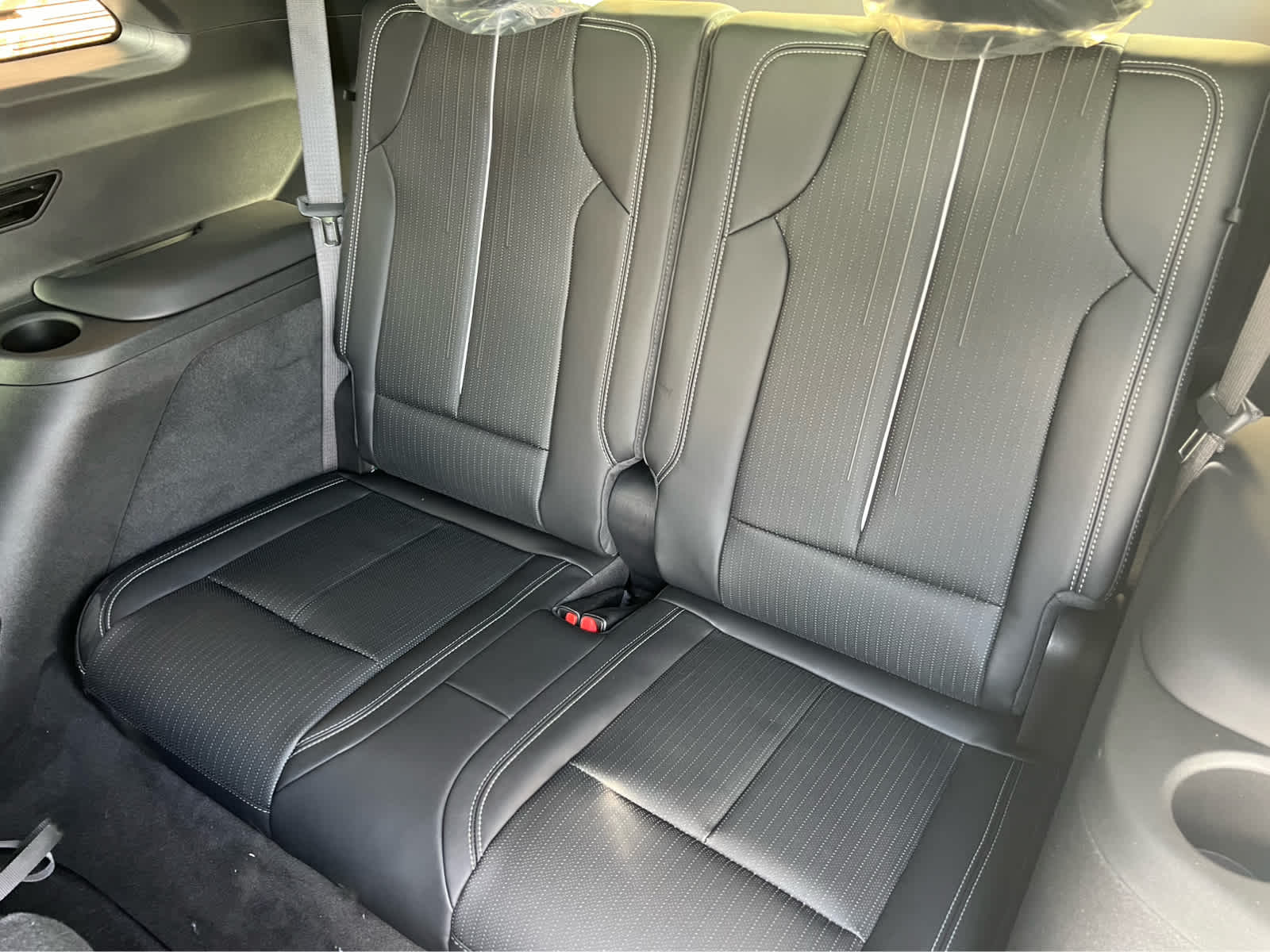 2026 Cadillac VISTIQ Sport Image 12 of 32