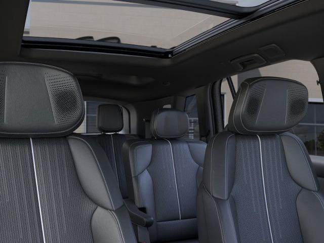 Vehicle image 24 of 24
