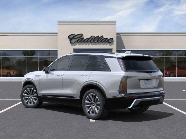 Vehicle image 8 of 24