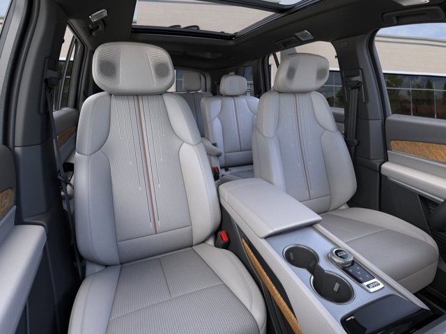 2026 Cadillac VISTIQ Sport Image 11 of 24