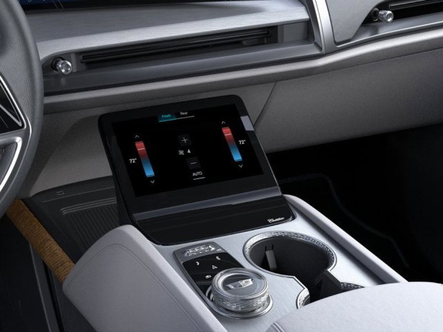 2026 Cadillac VISTIQ Sport Image 15 of 24