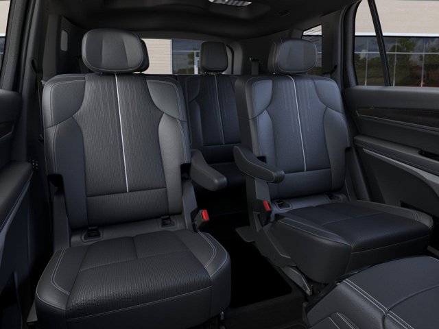 2026 Cadillac VISTIQ Sport Image 11 of 24