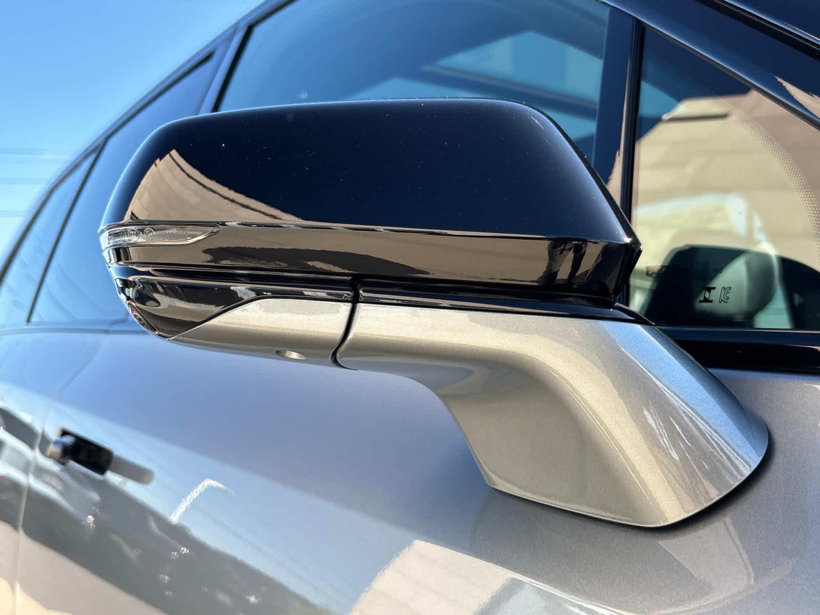 2026 Cadillac VISTIQ Sport Image 28 of 54