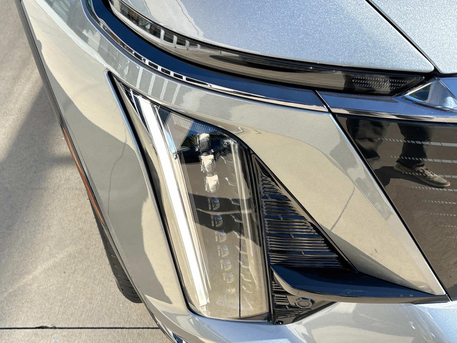 2026 Cadillac VISTIQ Sport Image 26 of 54