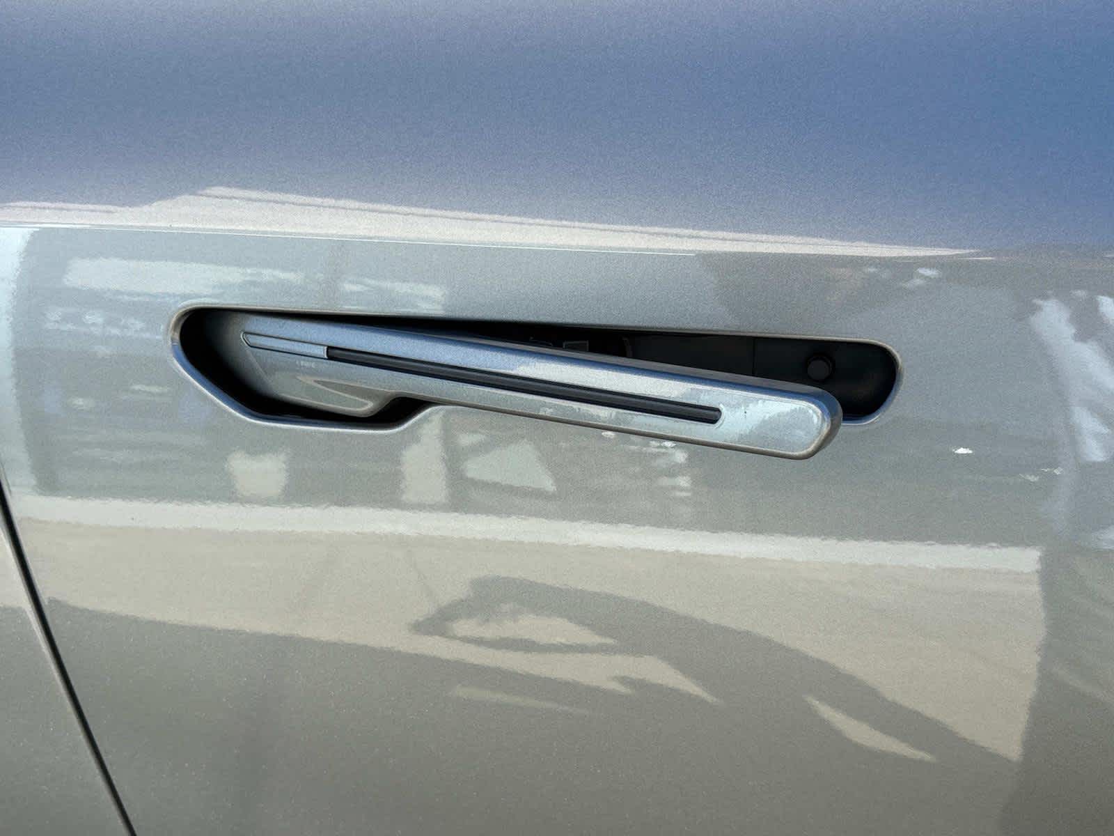 2026 Cadillac VISTIQ Sport Image 43 of 54