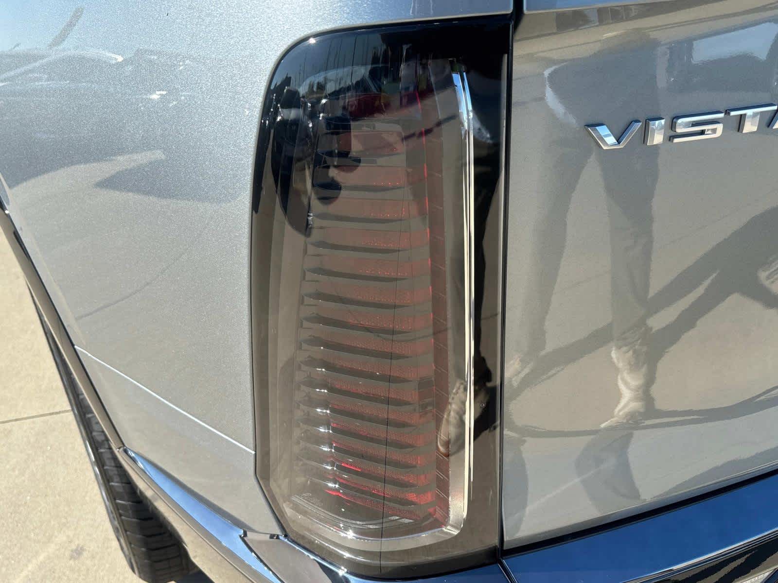 2026 Cadillac VISTIQ Sport Image 36 of 54