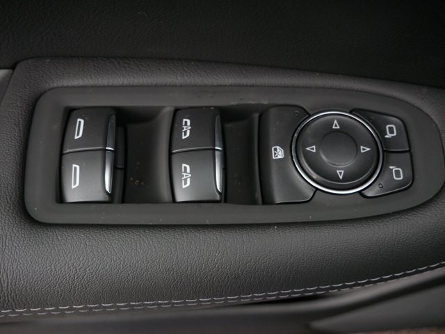 2026 Cadillac XT5 Luxury Image 19 of 28