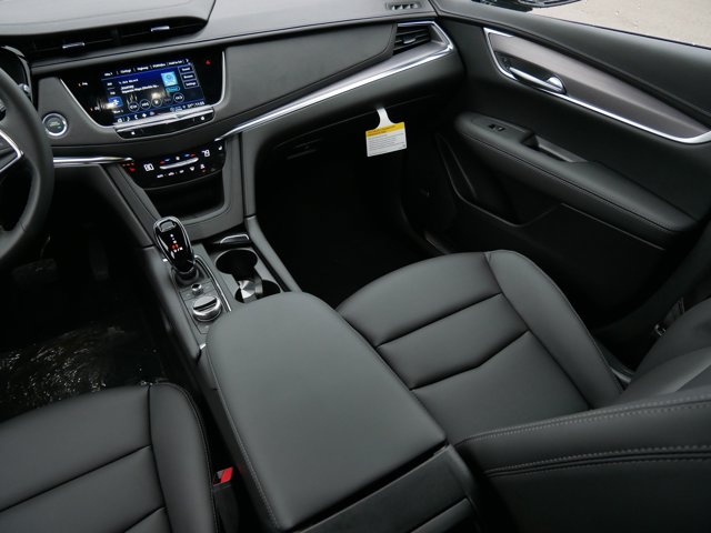 2026 Cadillac XT5 Luxury Image 26 of 28