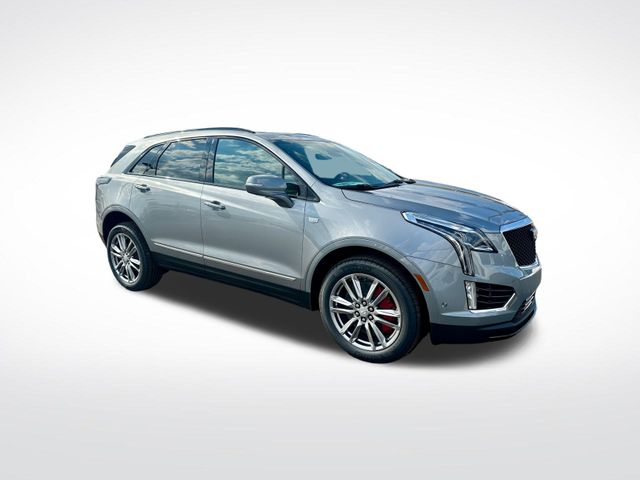2026 Cadillac XT5 Sport Image 3 of 39