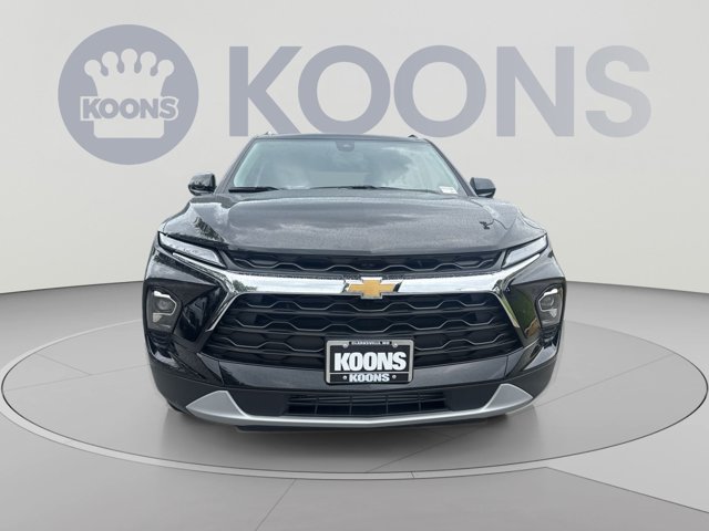 2026 Chevrolet Blazer LT Image 2 of 14