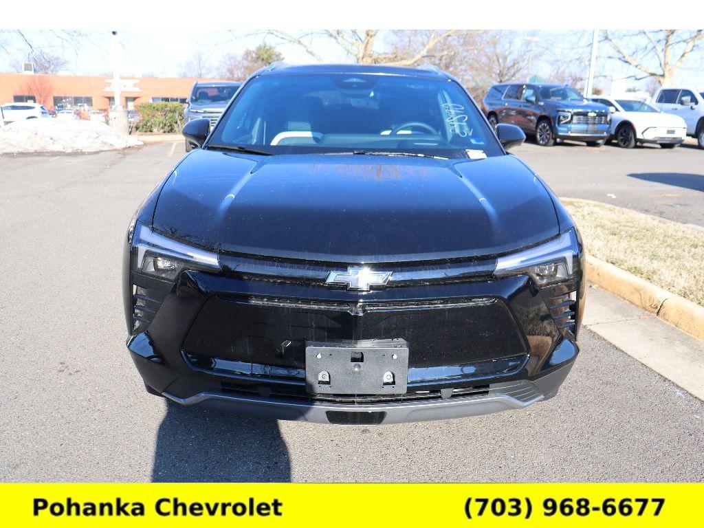 2026 Chevrolet Blazer EV AWD LT Image 2 of 34