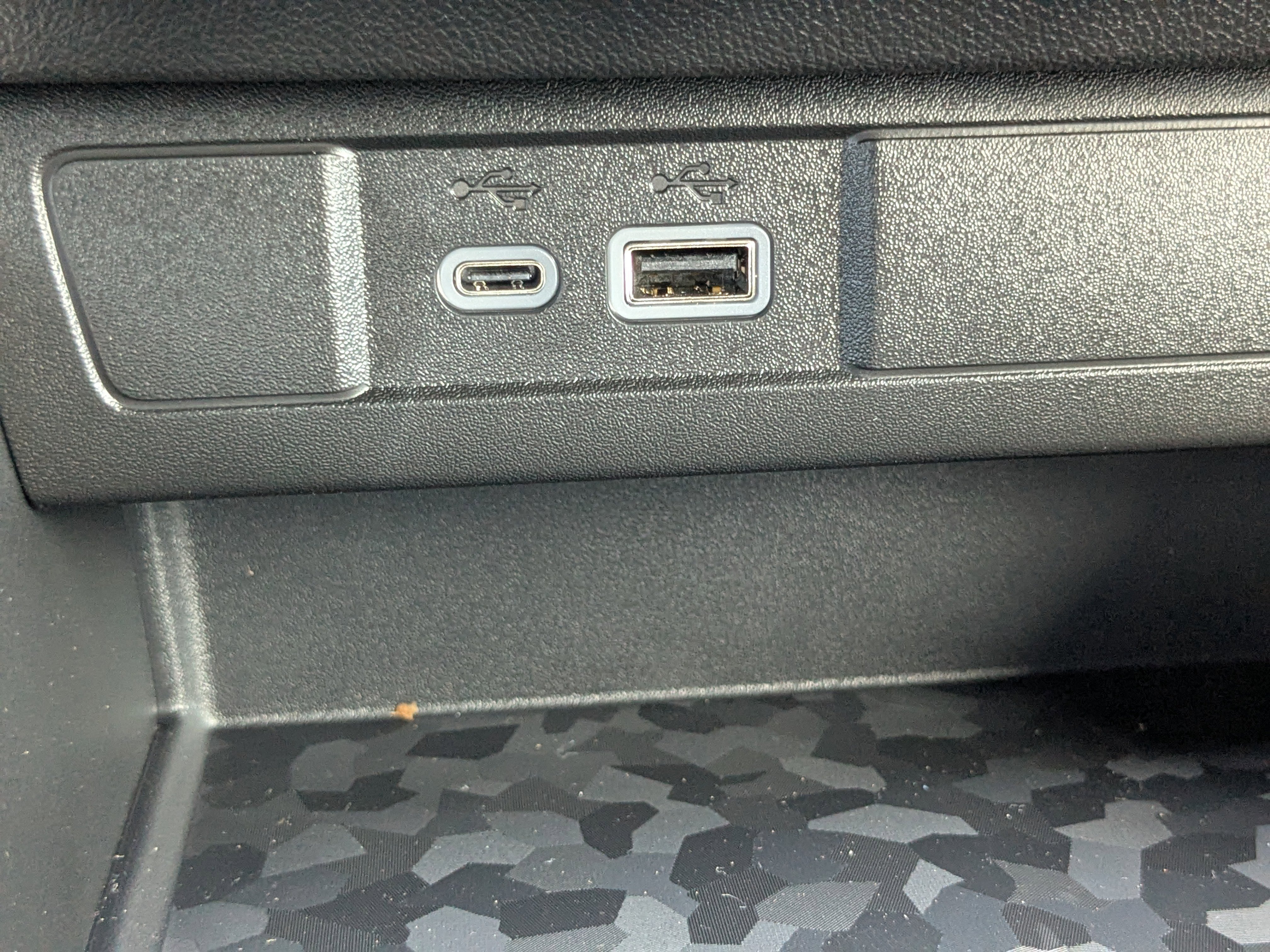 2026 Chevrolet Colorado Work Truck Image 9 of 24