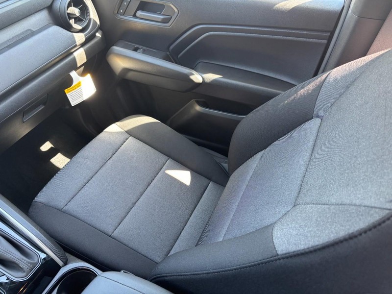 2026 Chevrolet Colorado Work Truck Image 6 of 25