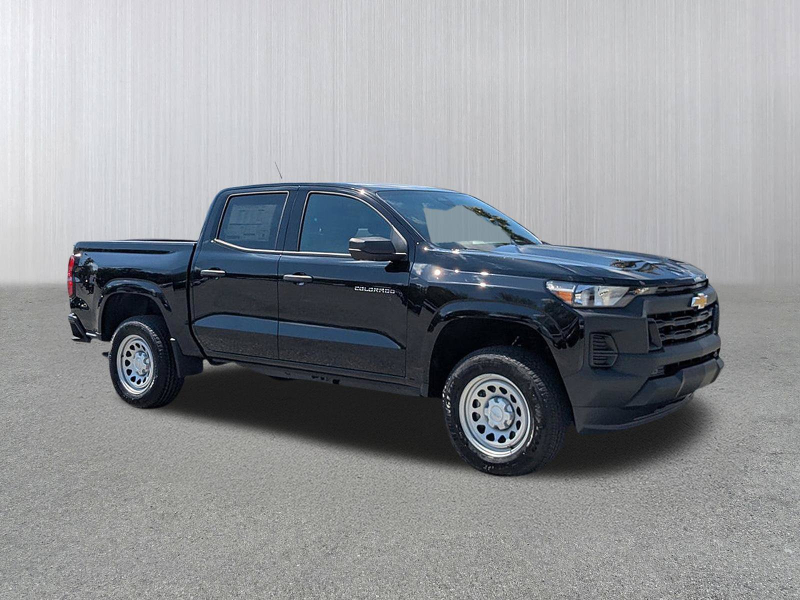 2026 Chevrolet Colorado Work Truck Image 3 of 26