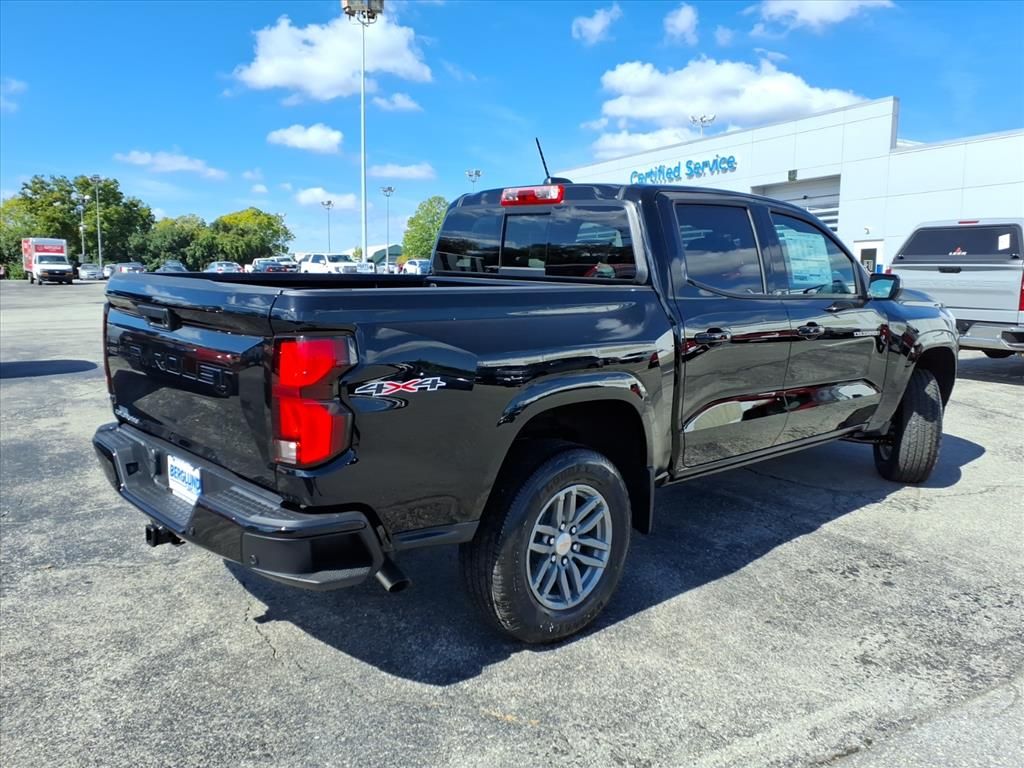 2026 Chevrolet Colorado LT Image 4 of 16