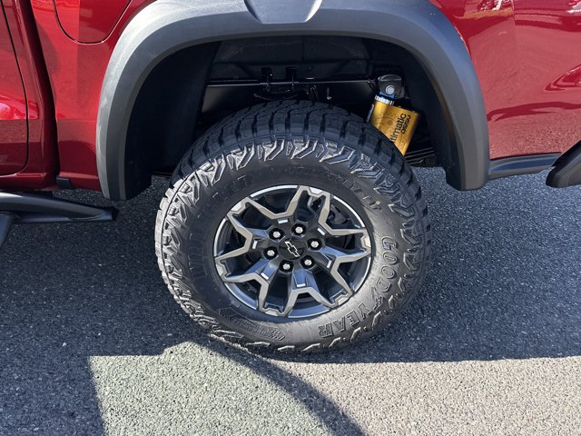 2026 Chevrolet Colorado ZR2 Image 8 of 25