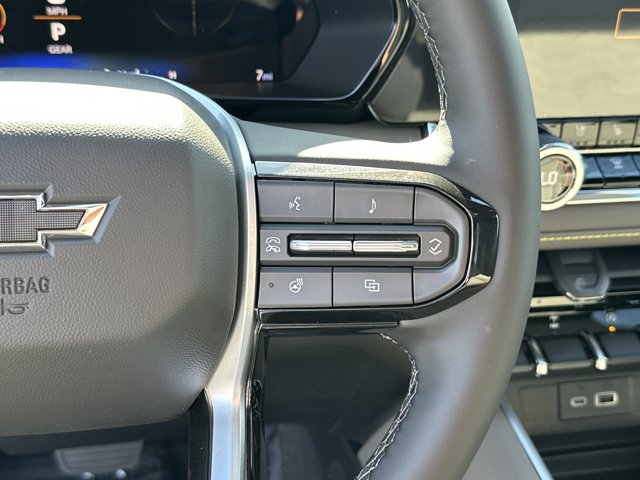 2026 Chevrolet Colorado ZR2 Image 16 of 25