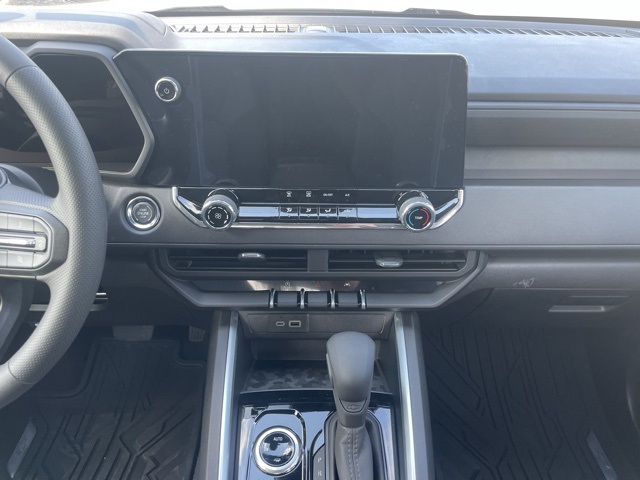 2026 Chevrolet Colorado Work Truck Image 16 of 23